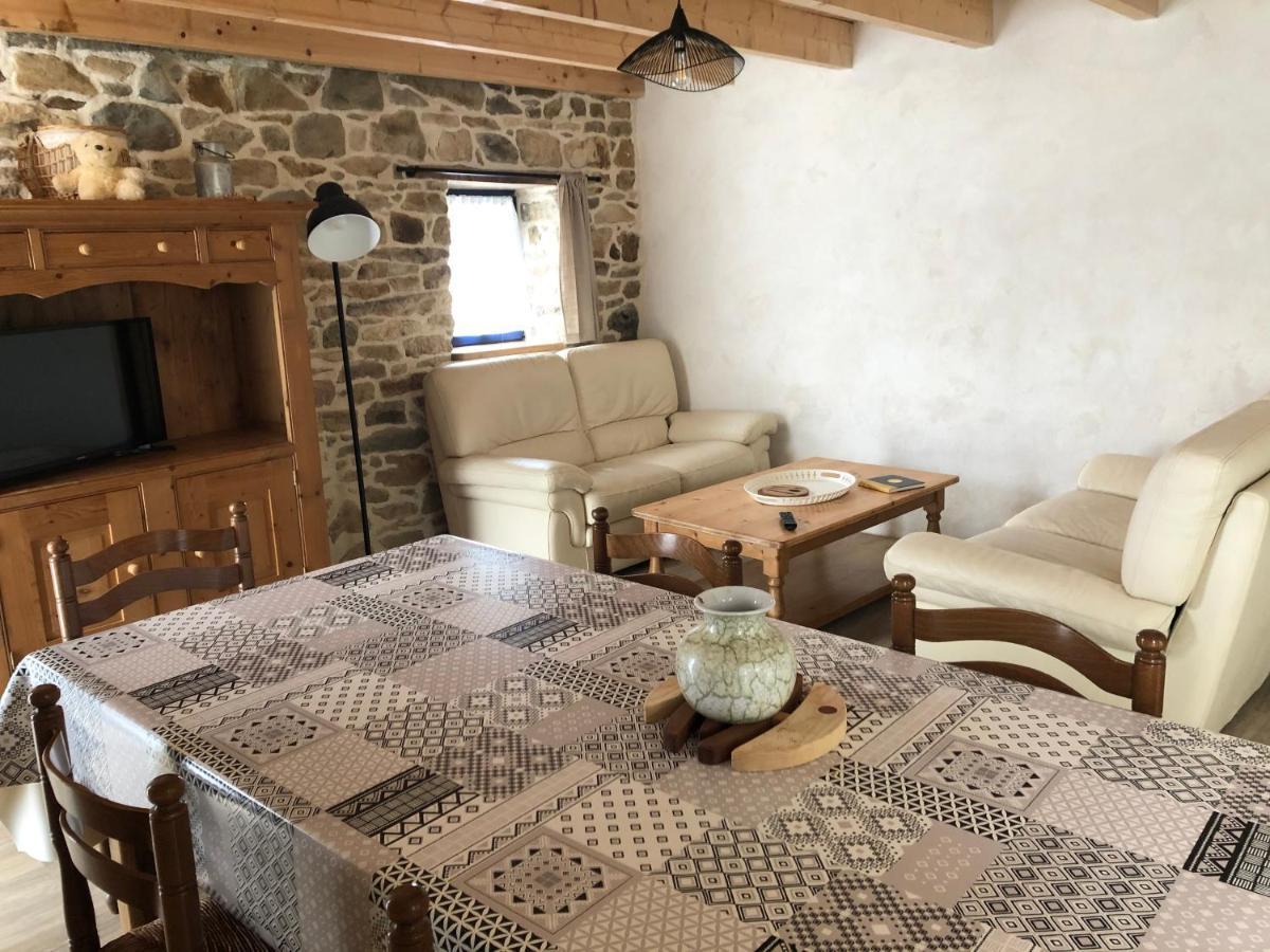 Charmante Petite Maison Rostiviec Bord De Mer Loperhet Екстер'єр фото